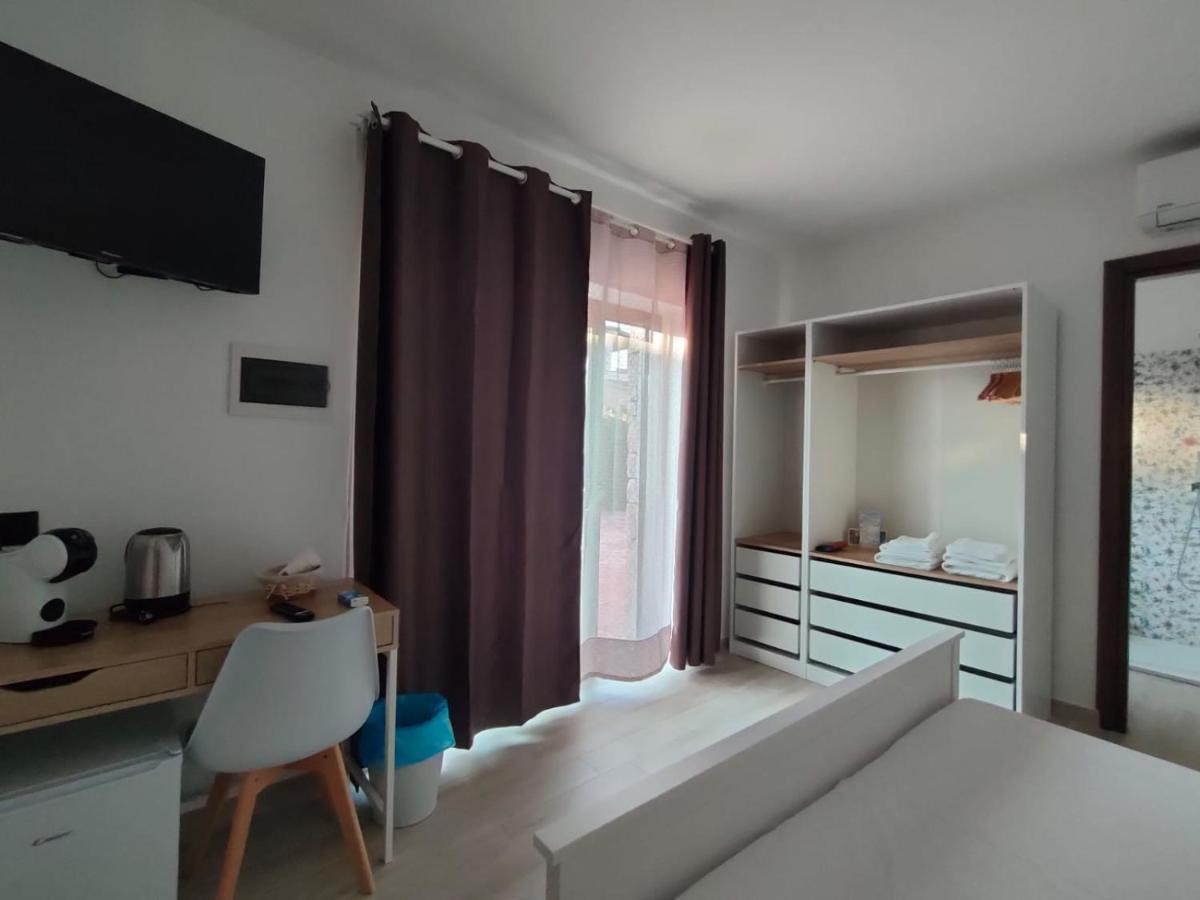 Zenia Rooms Сан-Теодоро Экстерьер фото