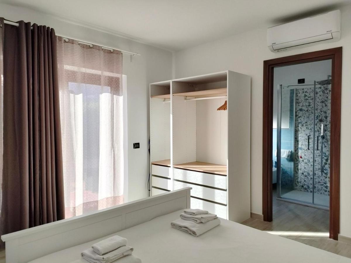 Zenia Rooms Сан-Теодоро Экстерьер фото