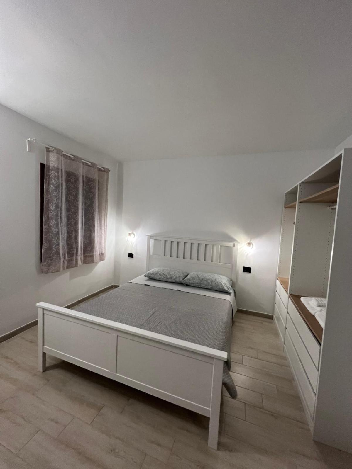 Zenia Rooms Сан-Теодоро Экстерьер фото