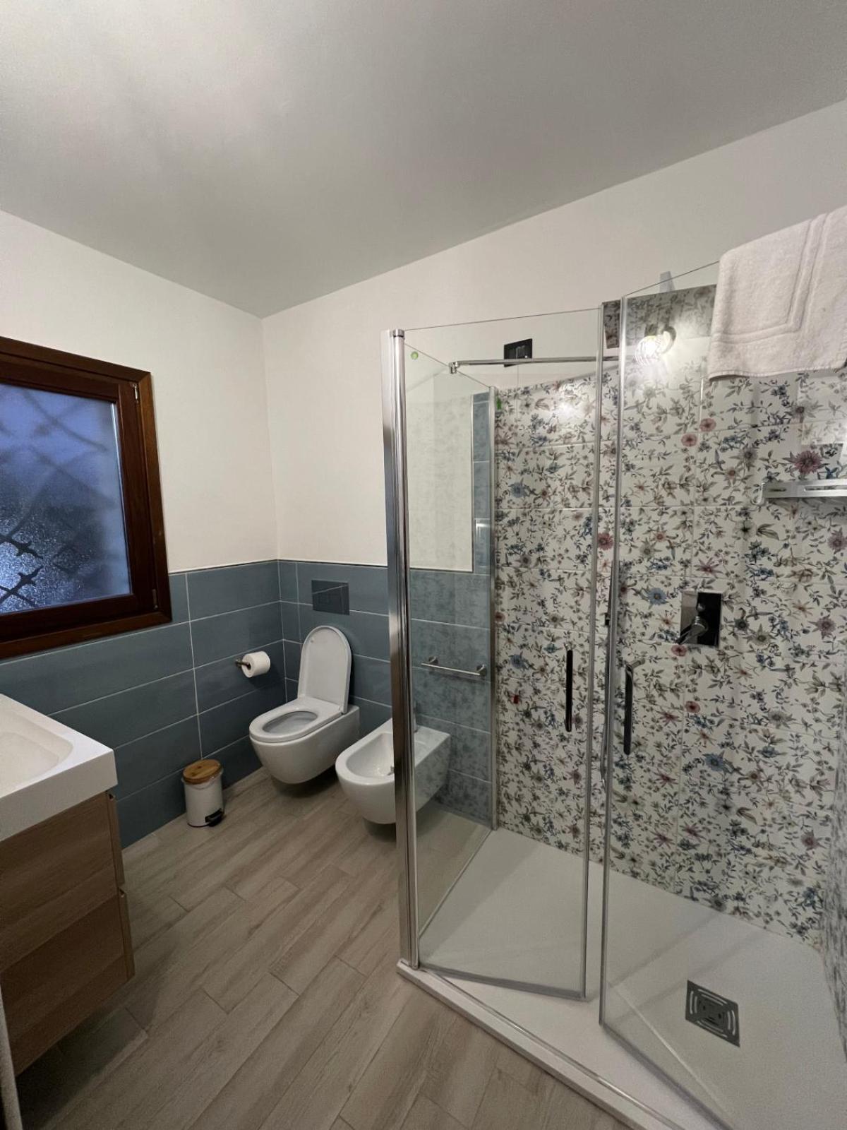 Zenia Rooms Сан-Теодоро Экстерьер фото