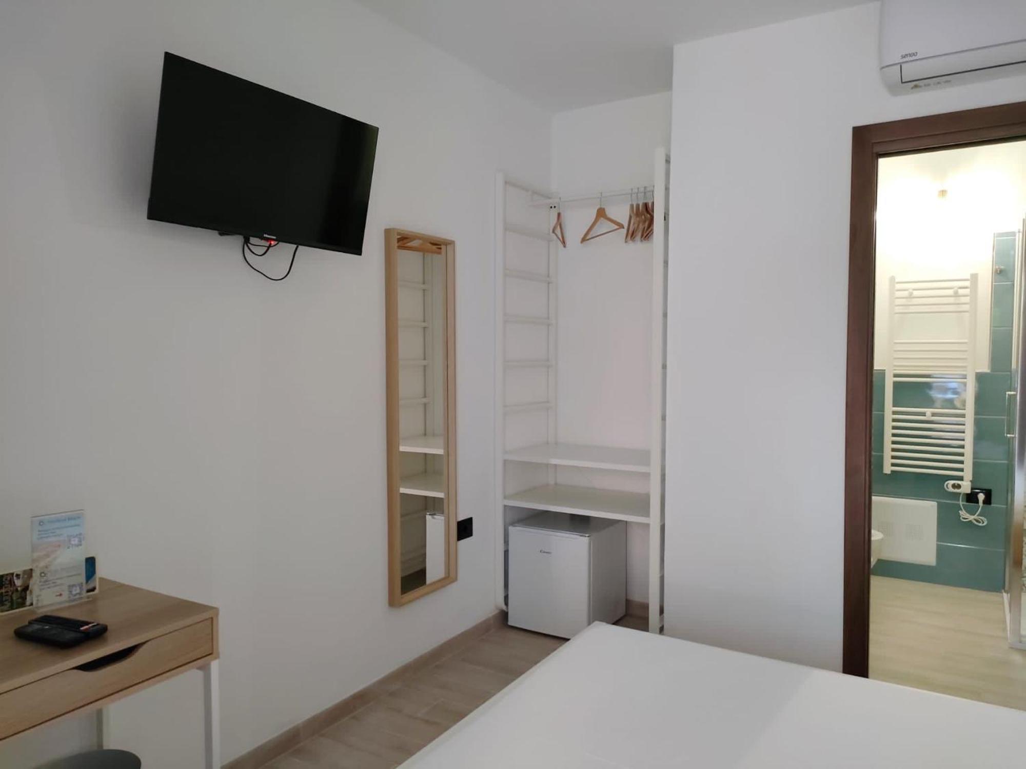Zenia Rooms Сан-Теодоро Экстерьер фото
